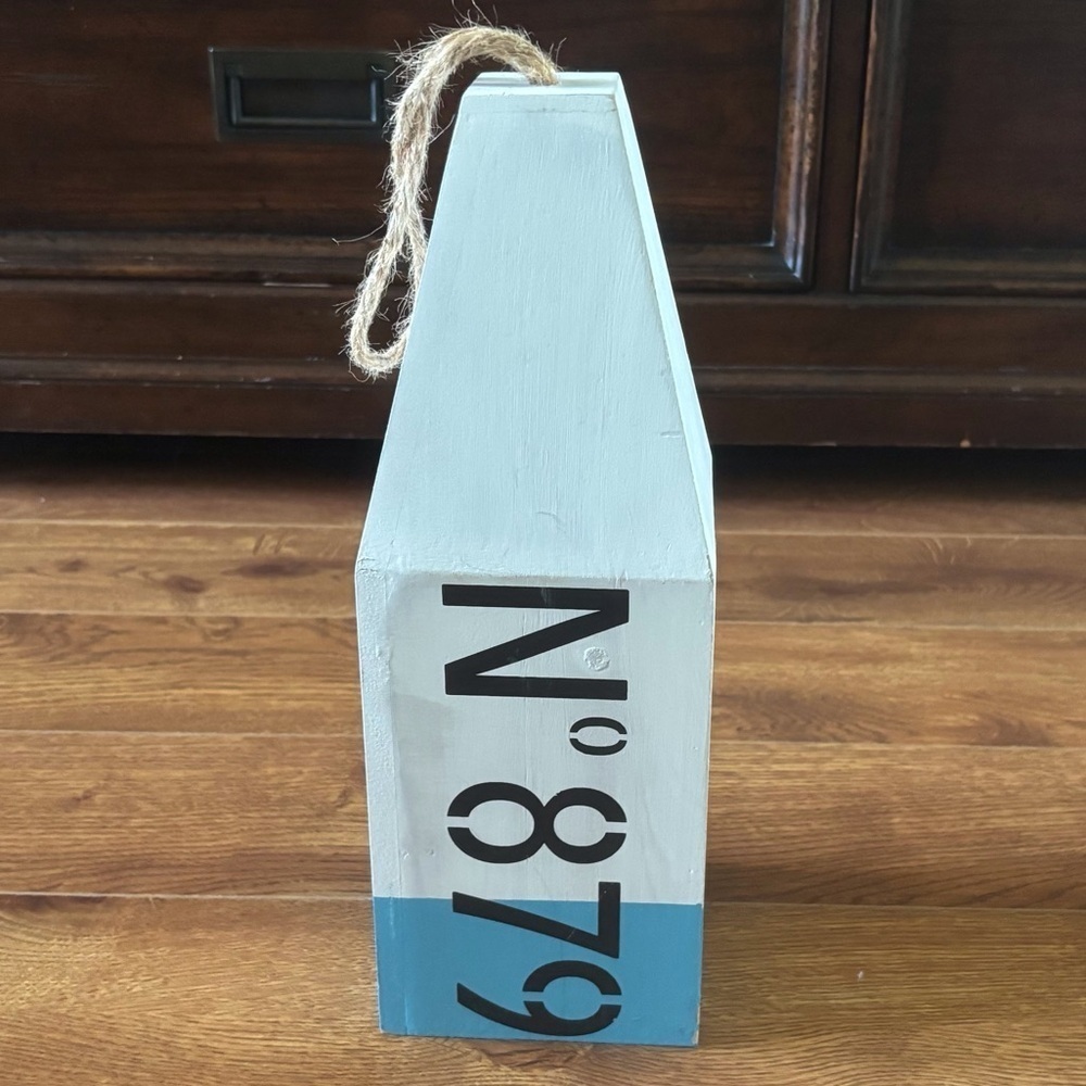 Decorative Wooden Block with Rope Handle - Picture 3 of 5